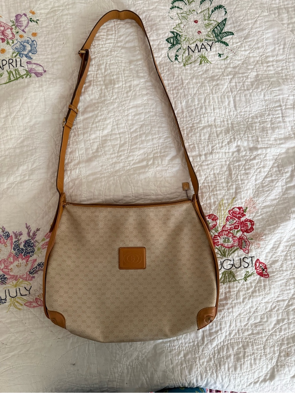Authentic Gucci Vintage 80’s Cream and Tan Canvas Shoulder Bag with Leather Trim